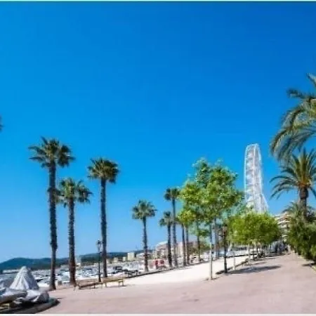 Apartment Levant 1 *